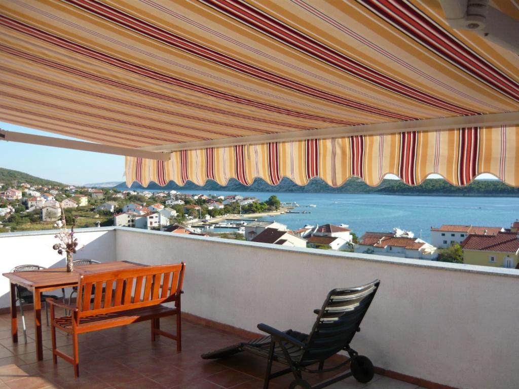 Apartments Dokovic Barbat na Rabu 객실 사진